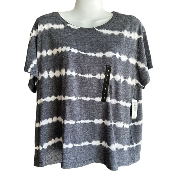 NWT Torrid Short Shirt / Crop relaxed fit gray and white stripe / tie dye 2X - Picture 5 of 6